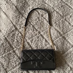Tory Burch Savannah Chain Wallet